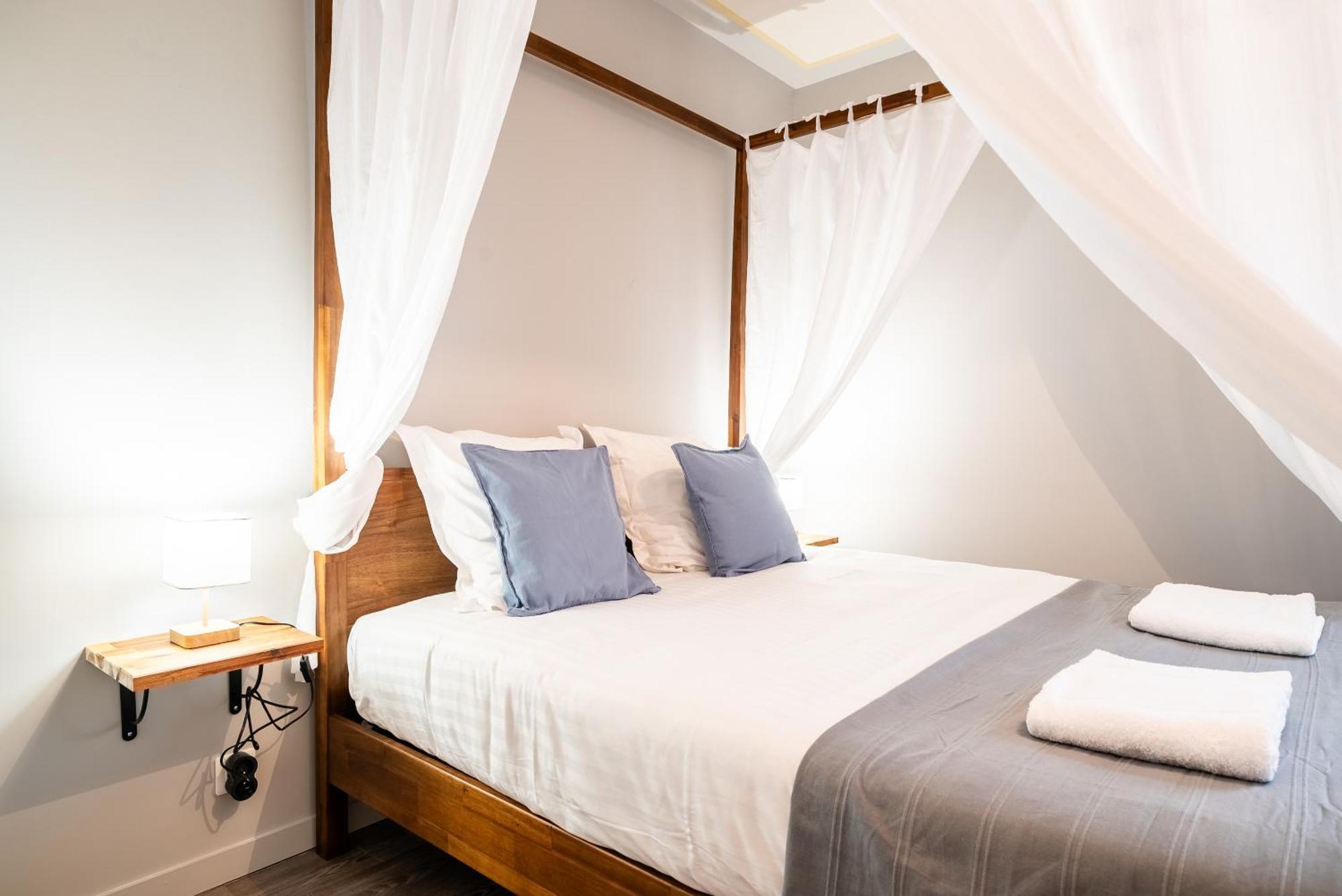 Apartment Mon - Gare De - Duplex 2 - Parking En Supp Limoges